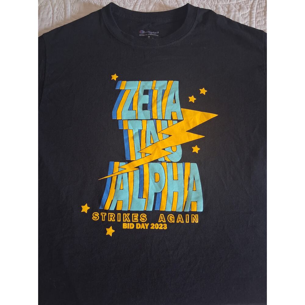 Zeta Tau Alpha tshirt Size M